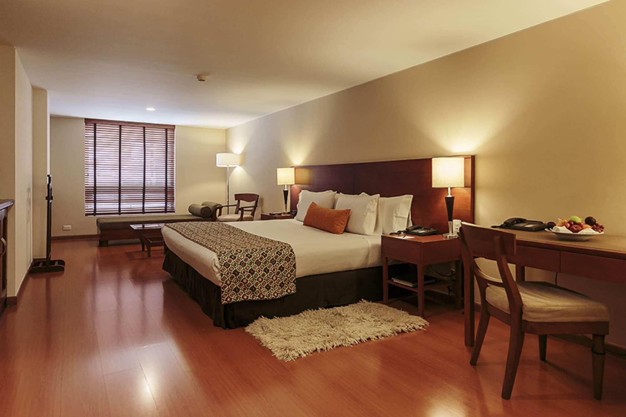 Hotel Estelar Suites Jones Bogota Ngoại thất bức ảnh