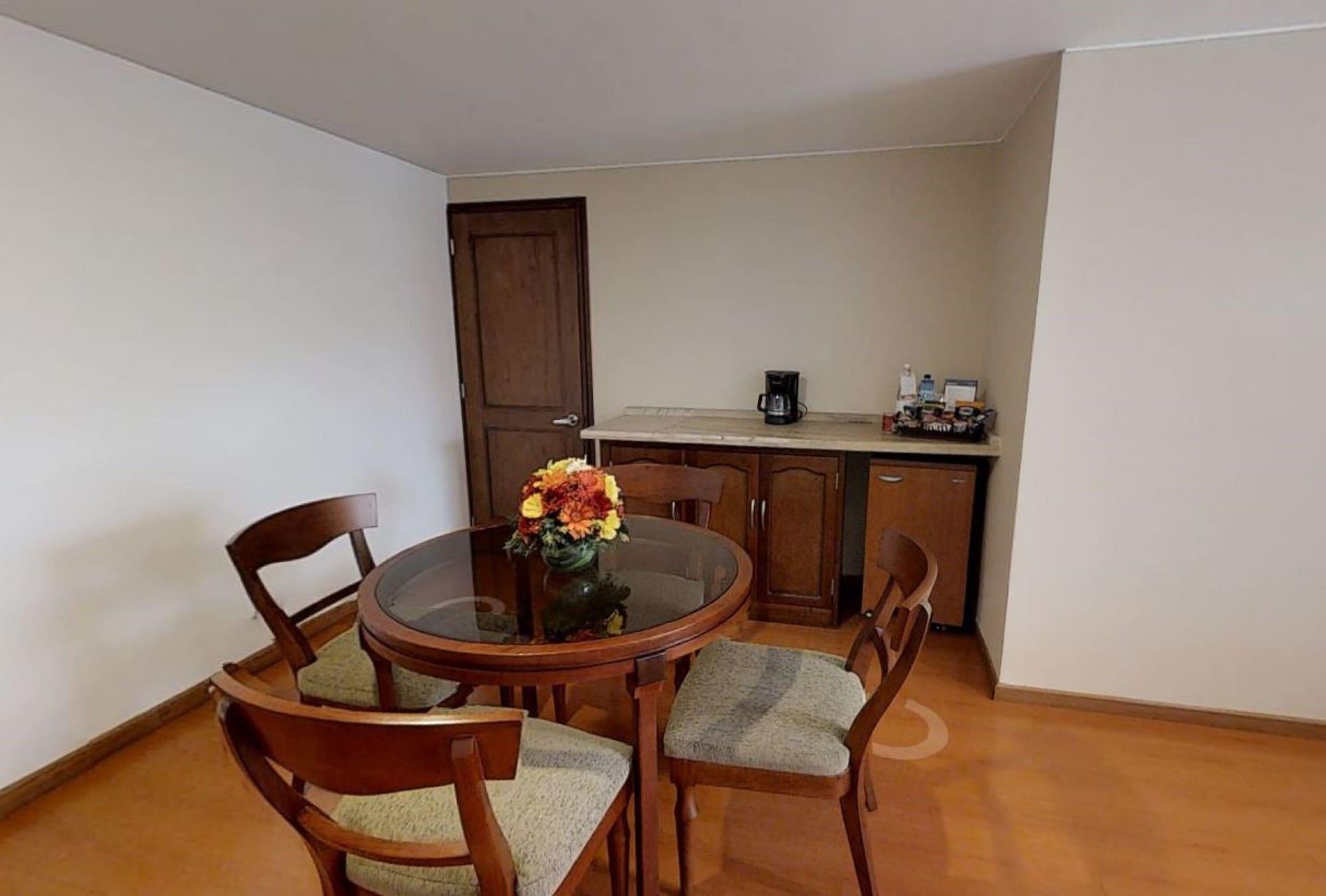 Hotel Estelar Suites Jones Bogota Ngoại thất bức ảnh