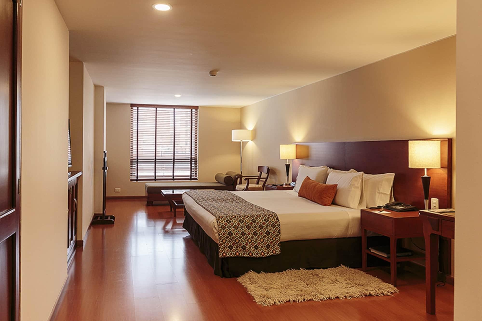 Hotel Estelar Suites Jones Bogota Ngoại thất bức ảnh