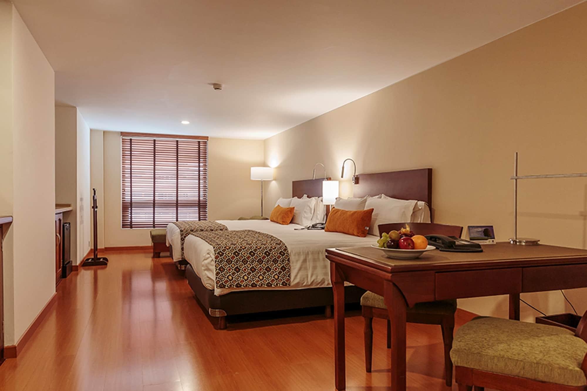 Hotel Estelar Suites Jones Bogota Ngoại thất bức ảnh